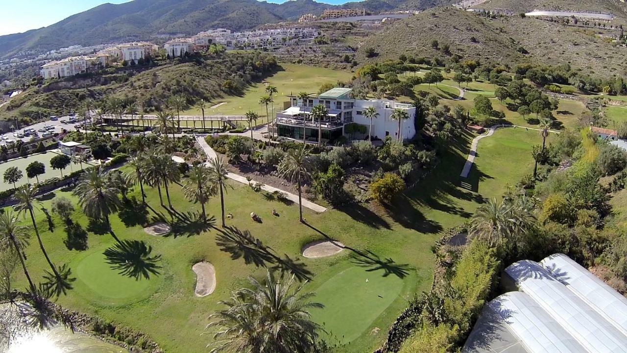 Mar Del Sur Apartamentos- Piscina Y Playa - Parking Gratis Benalmádena Kültér fotó